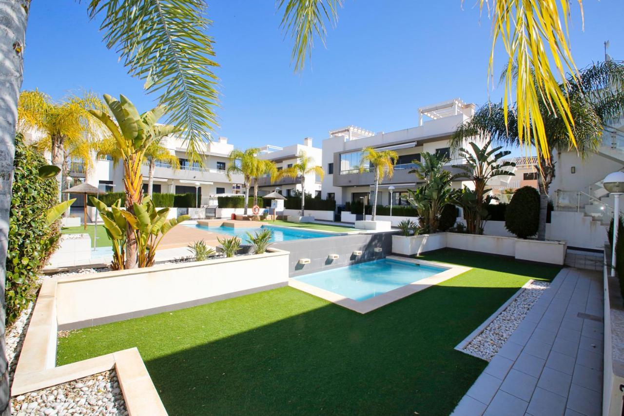 Fantastic Home With Ac, Pool And Bbq Rojales Exterior foto