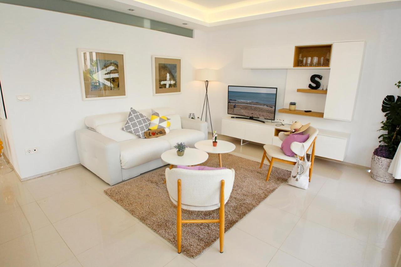 Fantastic Home With Ac, Pool And Bbq Rojales Exterior foto